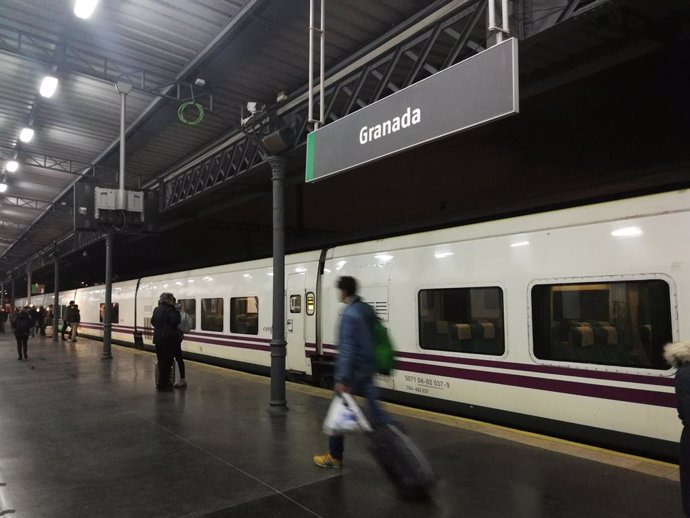 Jaén.-El PP lamenta que la provincia se vaya a quedar sin el Talgo Granada-Madrid y responsabiliza al PSOE