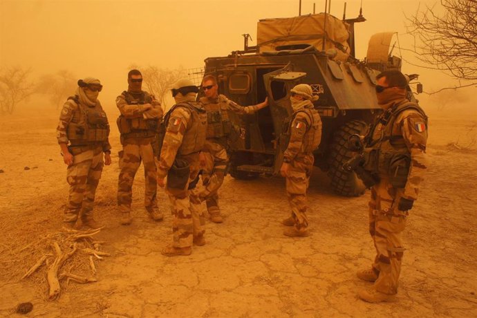 Burkina Faso.- Francia confirma una "gran" operación conjunta contra el terrorismo en Burkina Faso