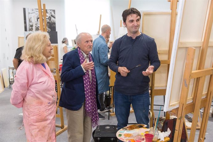 Antonio López y Juan José Aquerreta imparte un taller de pintura en el Museo Universidad de Navarra
