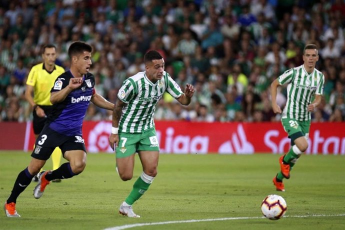 Sergio León, en un partido con el Betis
