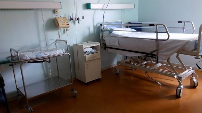 El Hospital Infantil sigue avanzando en la hospitalización madre-hijo en habitaciones individuales tras el parto