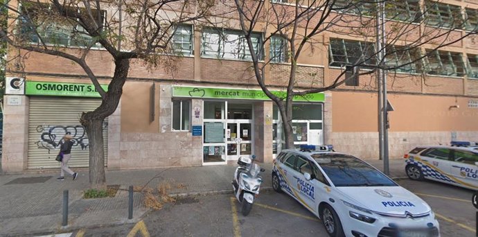 Coll: "El PSOE, MÉS y Podemos están más interesados en repartirse las áreas que en evitar que el barrio se degrade más"