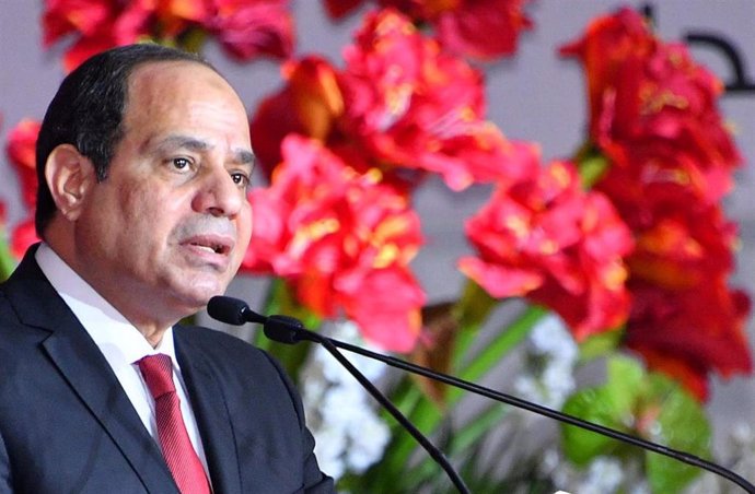 Egipto.- Al Sisi dice que la población "ha deslumbrado al mundo con su patriotismo" al aprobar la reforma constitucional
