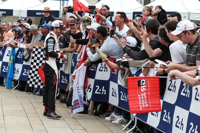 El piloto español Fernando Alonso (Toyota Gazoo Racing), en Le Mans.