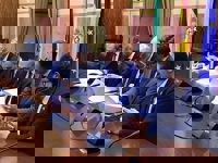 PP-A, Cs y Vox suscriben su primer acuerdo conjunto para dar "estabilidad" al Gobierno andaluz