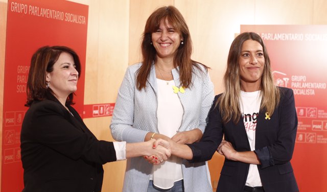 La vicesecretaria general del PSOE y portavoz del Grupo Parlamentario Socialista, Adriana Lastra, se reúne con representantes de JuntsxCat y ERC