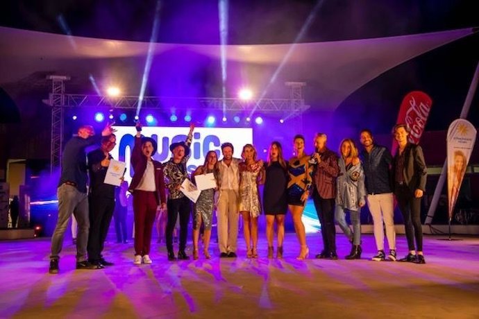 COMUNICAE: Noelia Cazalla Millán gana en el Music Meets Tourism Maspalomas 2019