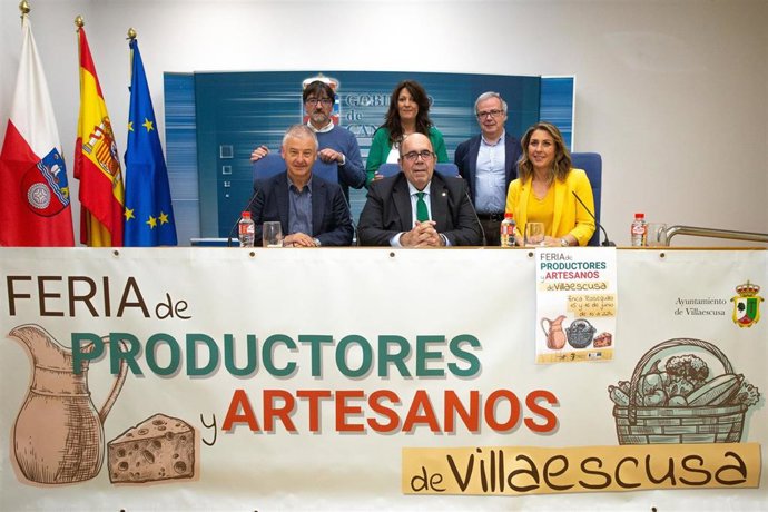 Villaescusa acoge la I Feria de Productores y Artesanos, "embrión" de un proyecto de mercado semanal
