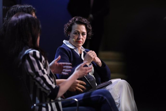 Magdalena Valerio en la presentación del libro 'Necroeconomía'