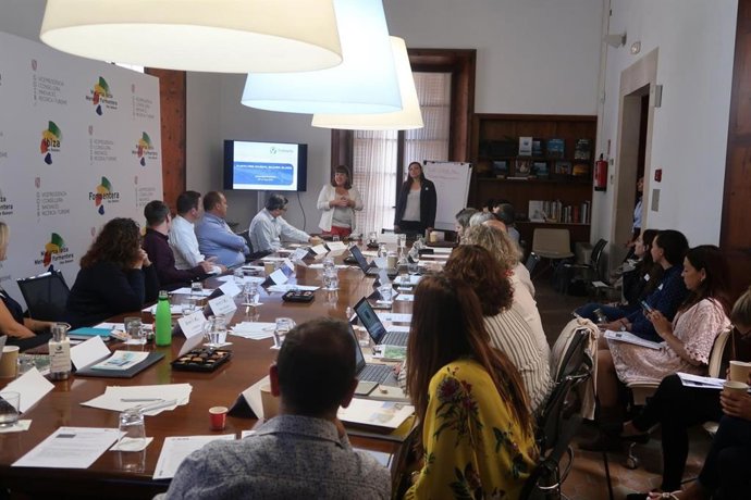 El Govern i Futouris organitzen un taller sobre reducció de plstics en hotels de Balears