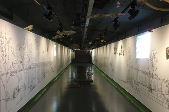 TMB convierte la estación del Metro Diagonal en un 'Jardín Chino'