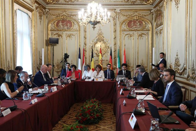 La ministra de Justicia en funciones, Dolores Delgado, preside en Madrid la tercera reunión del Grupo Vendme