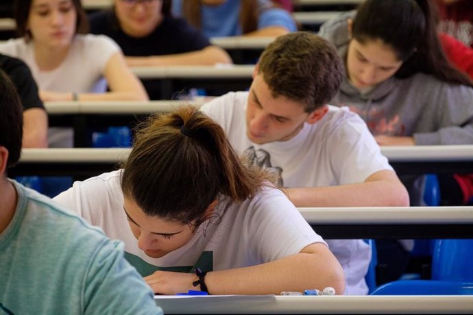 Comienza la Selectividad para casi 7.000 estudiantes en la Región de Murcia, de los que 935 buscan mejorar nota
