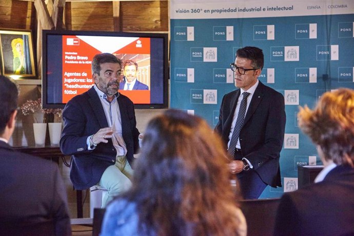 Fútbol.- Pedro Bravo augura que el fútbol femenino va a ser "un gran filón" para los representantes