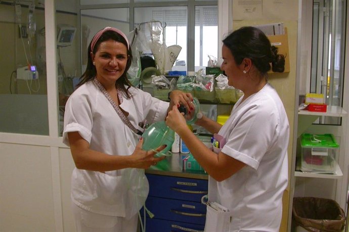 Sevilla.- Galardonan a una enfermera del Valme en el I Congreso Internacional de Investigación en Tutelaje Clínico