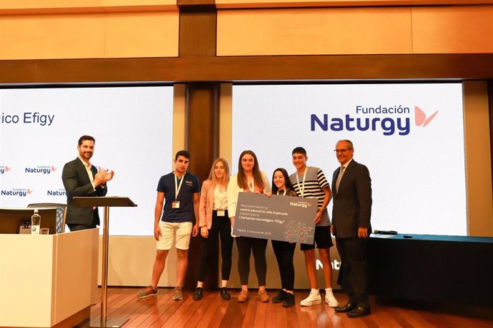 Tres centros educativos de la ESO de Aragón y La Rioja, premios Efigy de la Fundación Naturgy