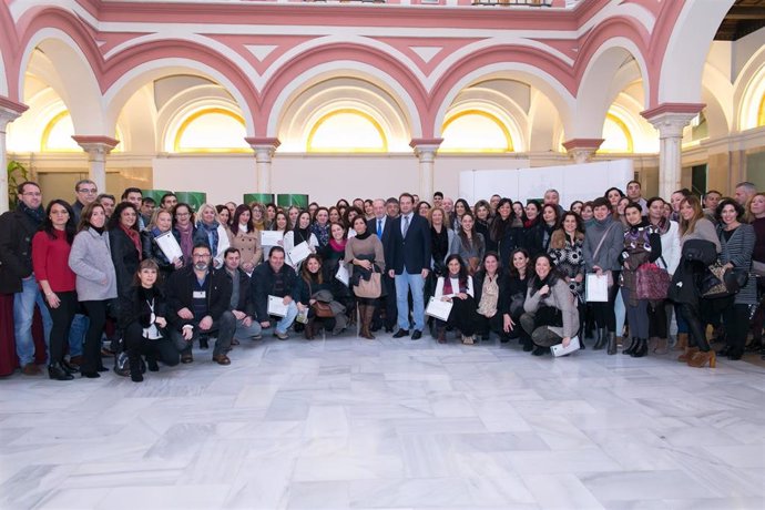 Sevilla.- Un total de 94 municipios, casi un 10% más que el año pasado, participarán en plan de formación de Diputación