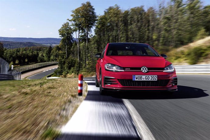 Volkswagen inicia la comercialización en España del Golf GTI TCR, con 290 caballos de potencia 