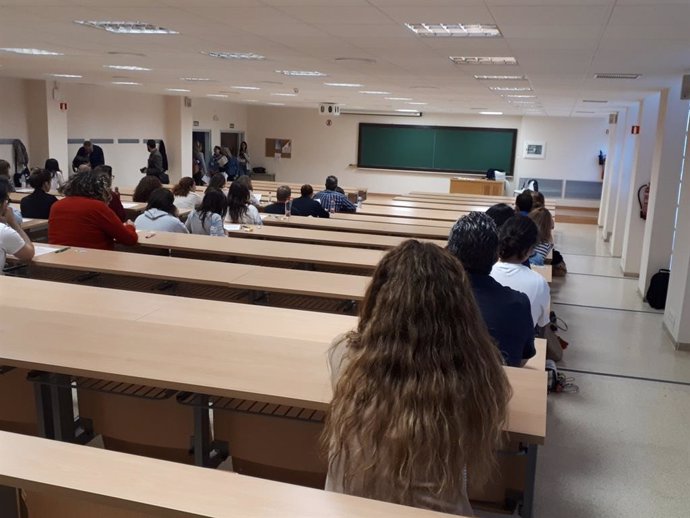 Málaga.- Educación.- Más de 2.100 inscritos en las pruebas de obtención del Graduado en ESO para mayores de 18 años