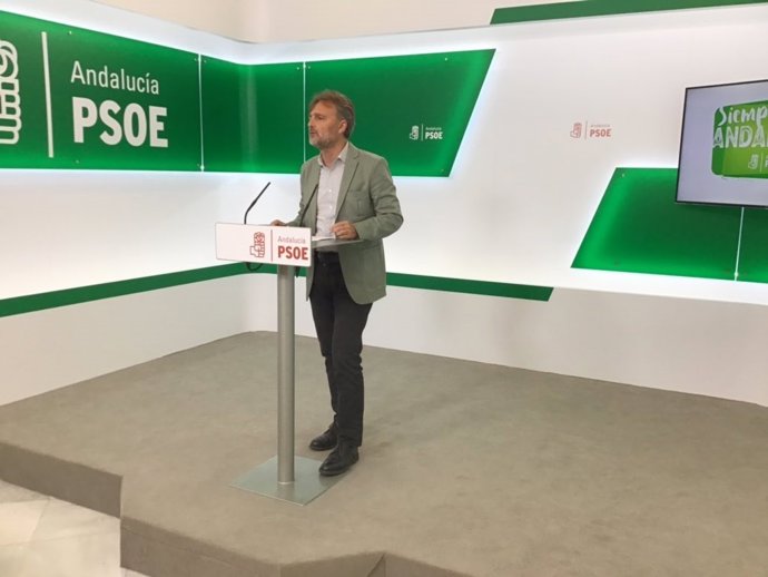 PSOE-A pide al Gobierno de Moreno explicaciones de la "letra pequeña" del acuerdo presupuestario de "rendición" ante Vox