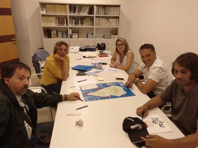 Una guía promocionará el turismo de buceo en La Palma