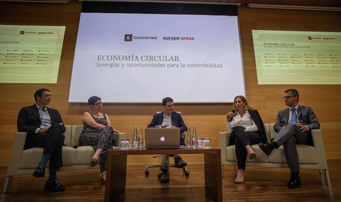 Empresarios ven falta de una estrategia común y de concienciación como retos para implantar la economía circular