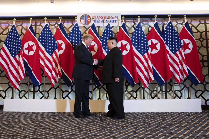 Corea/EEUU.- Trump pidió a Kim Jong Un que entregara todo su arsenal nuclear durante la cumbre de Hanói