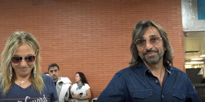 Antonio Carmona y más invitados llegan a Sevilla para la boda del año