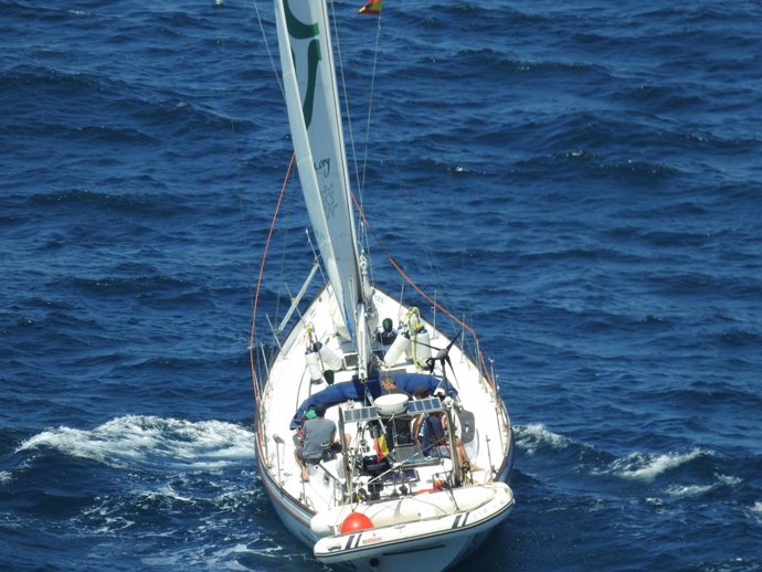 El velero de Ecologistas inicia mañana en Santander su travesía estival para exigir una pesca y turismo sostenible