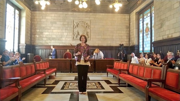 Av.- Madrenas (JxCat) repeteix com a alcaldessa de Girona en minoria