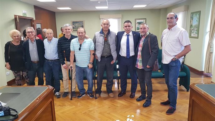 AMA pide a los alcaldes "soluciones inminentes y reales" para los afectados por derribos