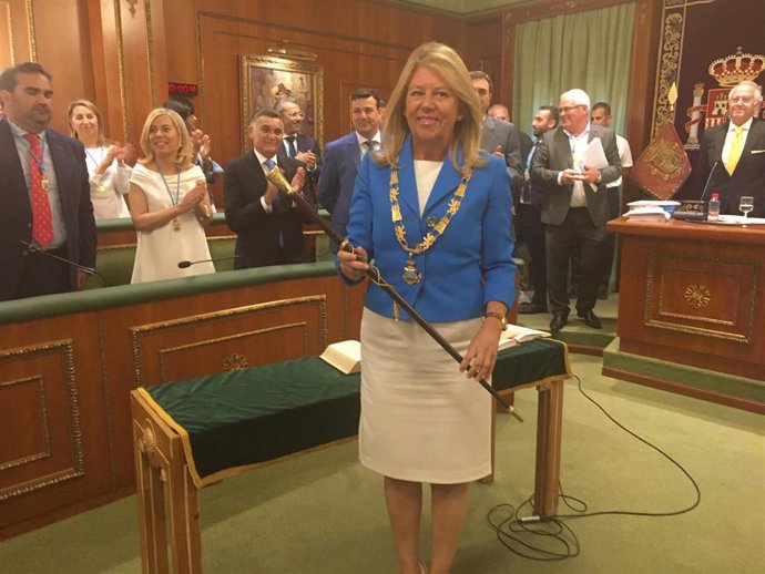 Málaga.- 26M.- Ángeles Muñoz es reelegida alcaldesa de Marbella tras la mayoría absoluta del PP