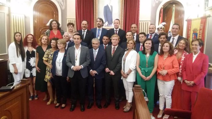 Ciudadanos contará con varias concejalías en Badajoz con un "peso importante" y Vox reclama limpieza y parques