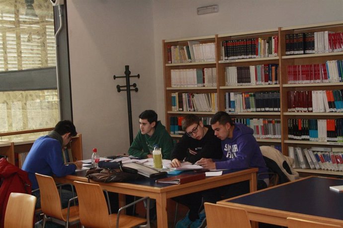 Universidad, Estudiantes, Estudios, Libros, Biblioteca, Lorenzana