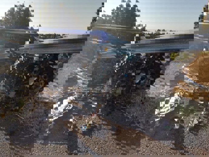 Estado del vehículo que sufrió un accidente en A Pobra