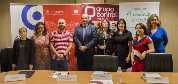 Almería.-Fundación ONCE y Grupo Control se comprometen con la inclusión laboral de personas con discapacidad