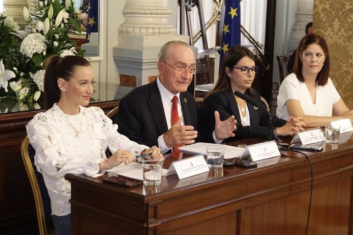 Málaga.-La portavoz del equipo de gobierno de PP y Cs en el Ayuntamiento de Málaga: "Hay muy buena energía entre socios"