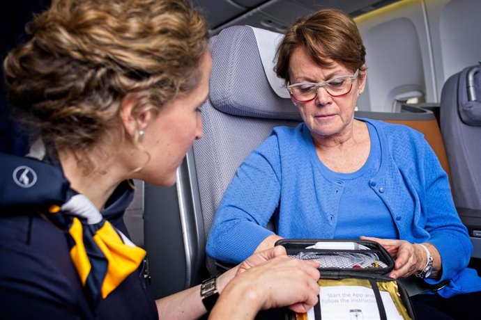 Lufthansa ofrece telemedicina a bordo de su flota de larga distancia