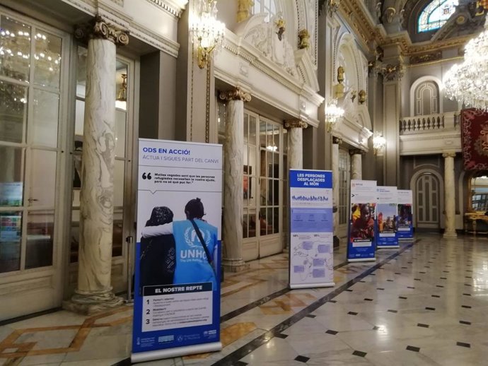 EL SALÓN DE CRISTAL ACOGE UNA EXPOSICIÓN PARA VISIBILIZAR A LAS PERSONAS REFUGIADAS