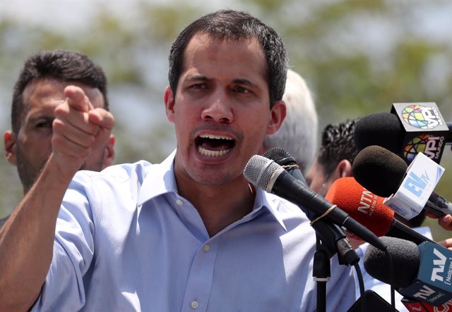 Guaidó responde a Maduro: "No vengan con el cuento de una elección parlamentaria"