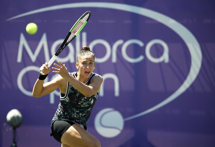 Tenis.- Sara Sorribes logra acceder al cuadro principal del Mallorca Open y Aliona Bolsova se queda en el camino