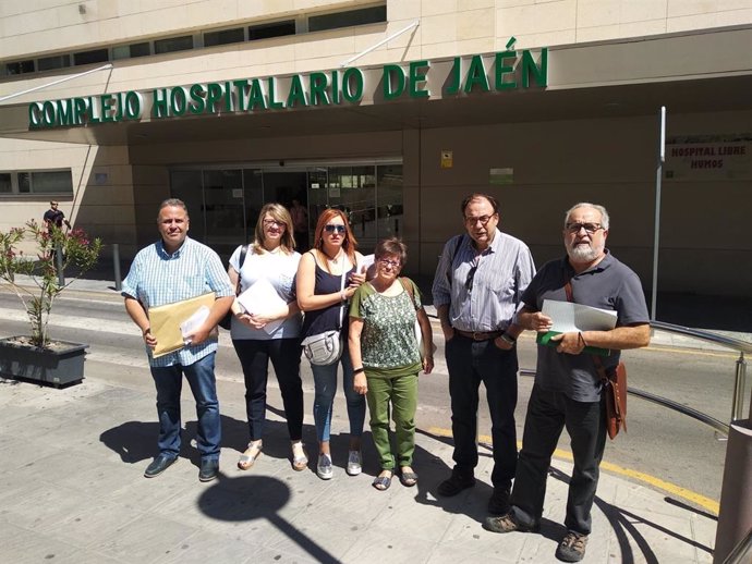 Jaén.-Plataforma en Defensa de Sanidad Pública valora la apertura de "espacios de diálogo" con el Complejo Hospitalario