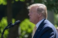 Trump critica a Draghi por anticipar nuevos estímulos y le acusa de manipular el euro