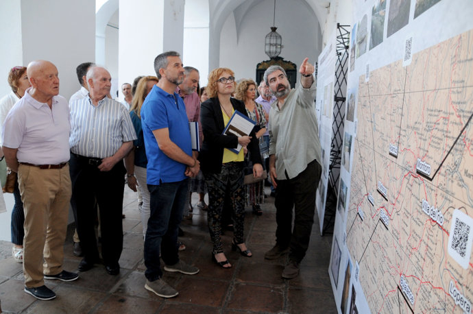 Ruz en la inauguración de la exposición