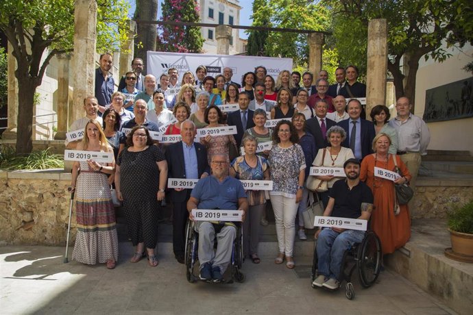 Bankia y Fundación Sa Nostra entregan 120.000 euros a programas sociales de más de 30 asociaciones de las Islas