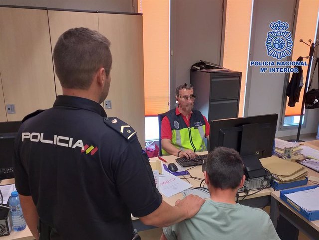 Sucesos.- Detenido en Lorca un estafador quien se hacía pasar por comercial de una empresa de seguridad privada