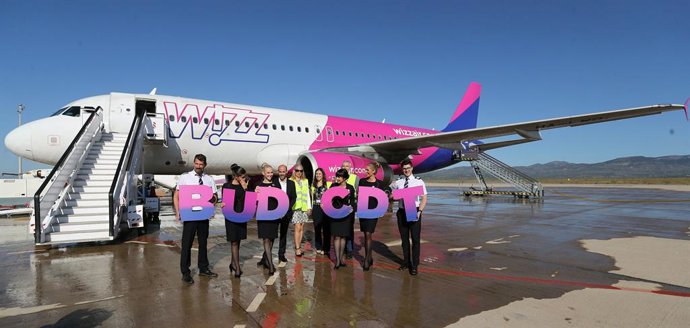 Turismo.- El aeropuerto de Castellón prevé cerca de 60.000 pasajeros entre mediados de junio y mitad de septiembre