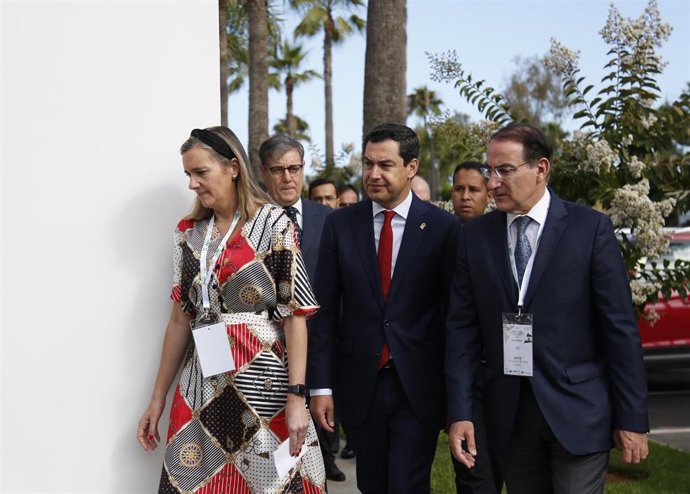 Moreno destaca la "gran labor" de Felipe VI y su "gran servicio" a España en el quinto aniversario de su proclamación