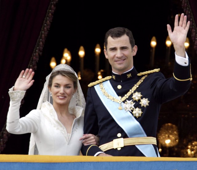 El Rey Felipe VI durante su boda con la Reina Letizia en 2004