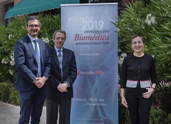 Empresas.- Los doctores Pura Muñoz-Cánoves y Josep Dalmau reciben los Premios Fundación Lilly de Investigación Biomédica